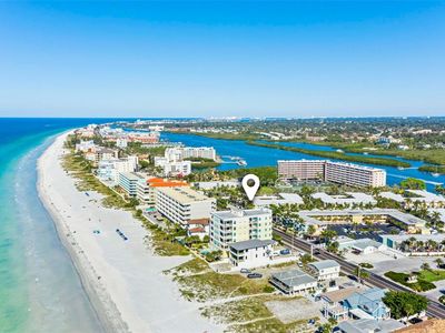 19417 GULF BOULEVARD #D206