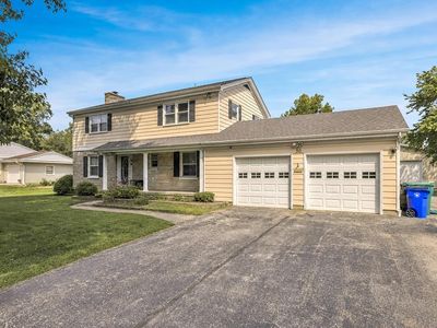 30 N Court Dr