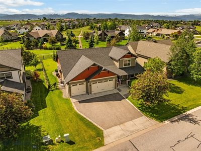 288 Parklands Trl