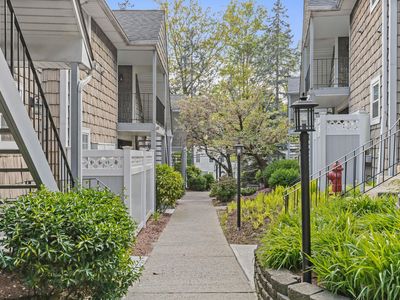 130 N Kensico Avenue #14