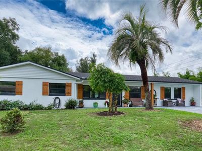 1100 E University Ave