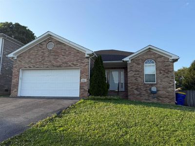 320 Catalpa Cir