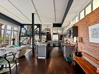 1513 9th St APT 3