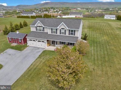221 Oval Dr
