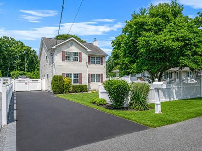 37 Champlin Street