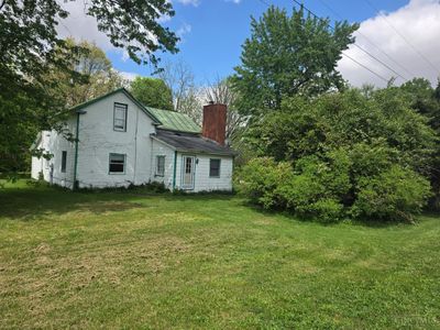 5271 Powell Rd