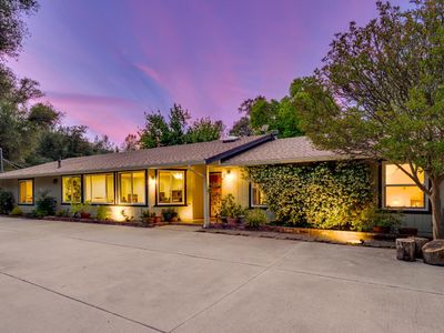 22998 Cottage Hill Dr