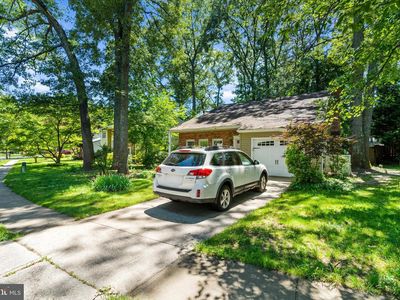 446 Fairford Ct