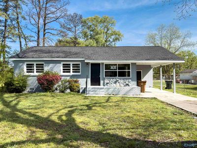 Property at 203 Haig St SW, Hartselle, AL