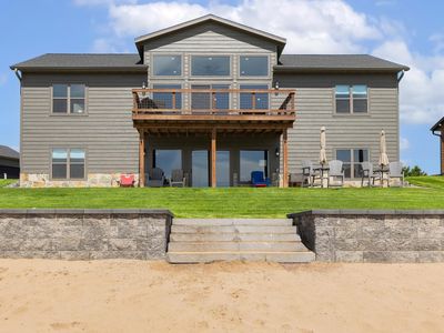 N8670 Beachtown Cir