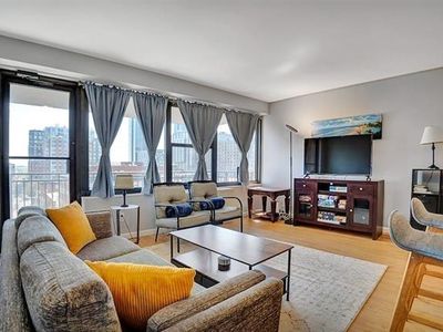135 Montgomery St APT 8E