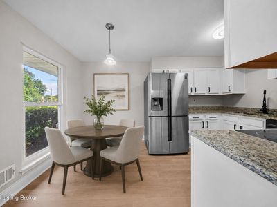 602 La Fontenay Ct