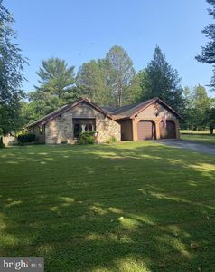 1429 Crestmont Dr