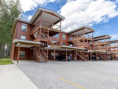 9090 Cinema Dr #C201