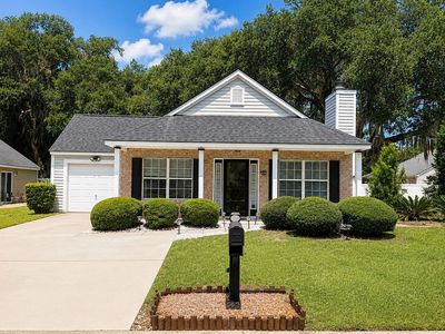404 Live Oak Walk