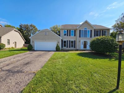 875 Crabtree Ln