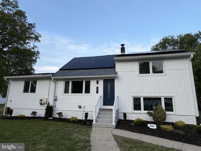 341 Larch Ave