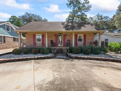 5518 Springs Ave.