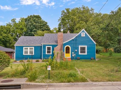 1406 South Avenue