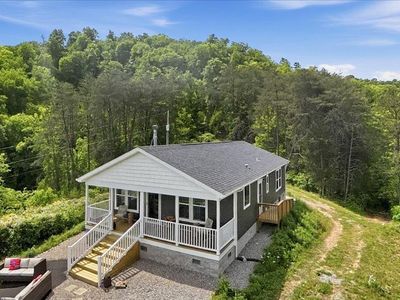3796 Highway 25e S
