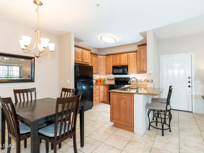 1500 E Pusch Wilderness Dr UNIT 6102