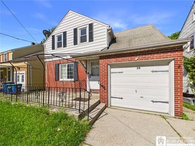 182 Springville Ave