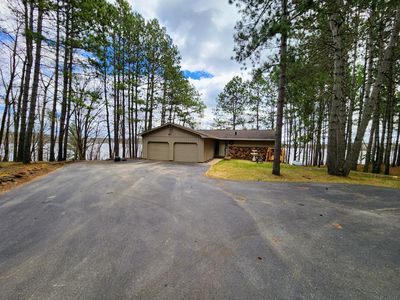 25118 Highwood Loop