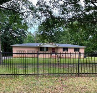 110 Walnut Ln