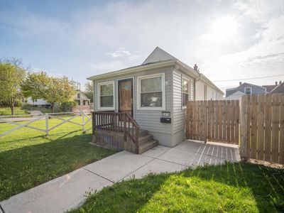 2470 North Buffum STREET