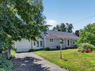 90 Lowell St