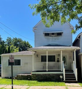 54 Beekman St