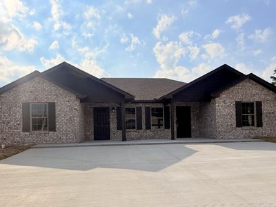 215 Kerr Way
