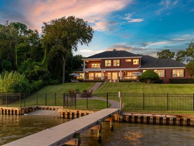 15 Plantation Oaks Dr