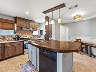 703 Spring Brook Dr