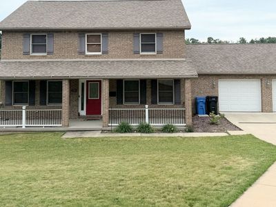 11227 Pershing Dr