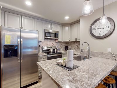 2499 Sierra Nevada Rd #S1