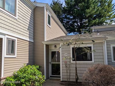 19 Elizabeth Court