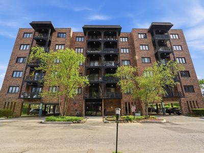 Property at 9331 Landings Ln Unit 204, Des Plaines, IL