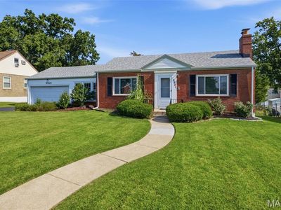 9921 Affton Pl
