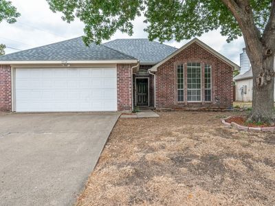 1512 Manitoba Ln