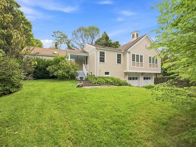 128 Leverett Rd