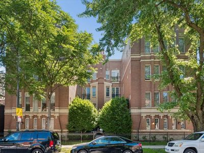 3845 N Ashland Ave APT 4E