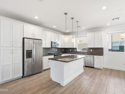 820 N 8TH Avenue #24