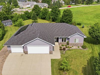 1572 Gray Fox Dr NE