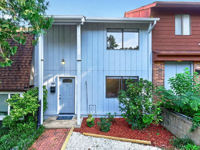 Property at 82 Woodlake Dr, Charlottesville, VA