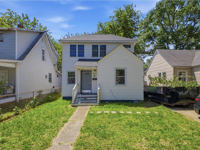 227 Beechwood Ave