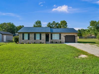2891 Country Squire Blvd