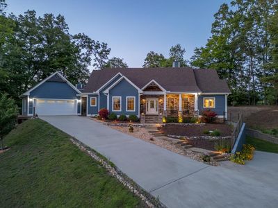 128 Gray Eagle Ln