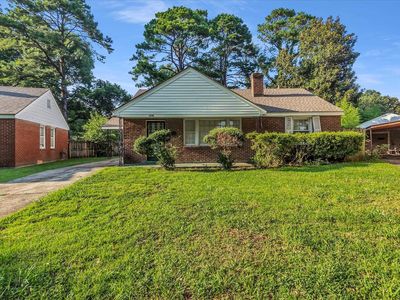 3996 Canterbury Dr