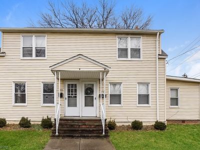77 E Bridge St